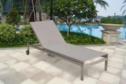 OUTFLEXX Rollliege, Taupe, Edelstahl/Textilene, Verstellbare Rückenlehne, 212x71x36cm 19 OUTFLEXX Rollliege, Taupe, Edelstahl/Textilene, Verstellbare Rückenlehne, 212x71x36cm -Doppler Verkäufe 10 7100 4.jpg