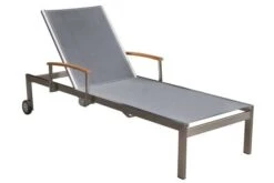 OUTFLEXX 2er-Set Sonnenliegen, Silber, Edelstahl/Teak, 195,5x74x35cm, Mit Beistelltisch 45x45cm -Doppler Verkäufe 7 14166.jpg
