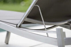 STERN Allround Rollenliege, Silber/taupe, Edelstahl/Textil, 200x71x38 Cm, Verstellbare Rückenlehne 16 STERN Allround Rollenliege, Silber/taupe, Edelstahl/Textil, 200x71x38 Cm, Verstellbare Rückenlehne -Doppler Verkäufe 7 15897 1.jpg